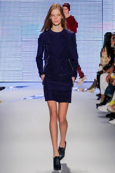 Look 5